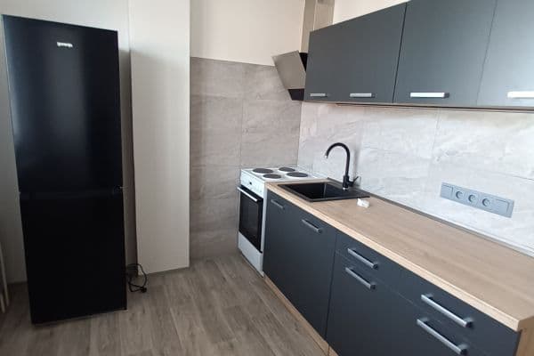 3 bedroom flat to rent, 104 m², Fričova, Dobříš 3 bedroom flat to rent, 104 m², Fričova, Dobříš