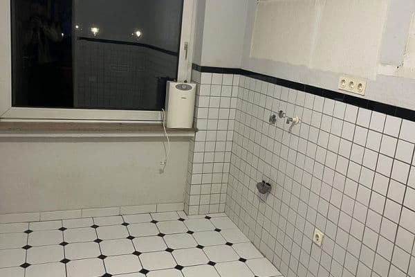 3 bedroom flat to rent, 65 m², Weststraße 25, Düsseldorf, North Rhine-Westphalia 3 bedroom flat to rent, 65 m², Weststraße 25, Düsseldorf, North Rhine-Westphalia