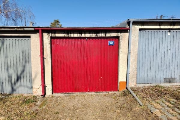 garage for sale, 19 m², Dlouhá, Šlapanice, Jihomoravský Region garage for sale, 19 m², Dlouhá, Šlapanice, Jihomoravský Region