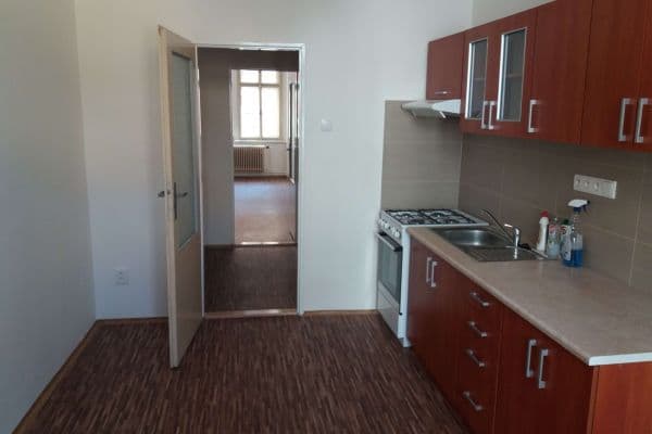 2 bedroom flat to rent, 65 m², Jindřicha Plachty, Praha 2 bedroom flat to rent, 65 m², Jindřicha Plachty, Praha
