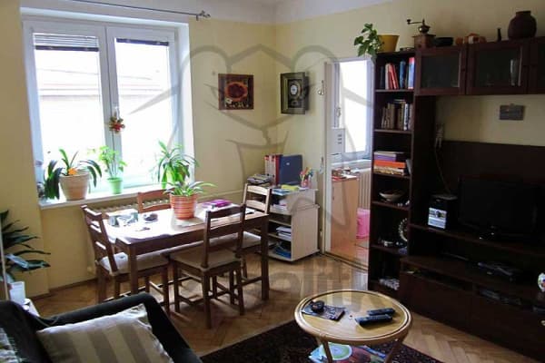 2 bedroom flat to rent, 42 m², Dětská, Praha