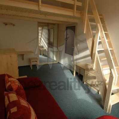 Studio flat to rent, 32 m², Rokycanova, Praha Studio flat to rent, 32 m², Rokycanova, Praha