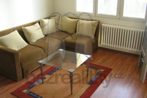 1 bedroom with open-plan kitchen flat to rent, 39 m², Olbramovická, 1 bedroom with open-plan kitchen flat to rent, 39 m², Olbramovická,