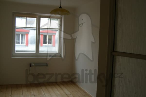 2 bedroom flat to rent, 66 m², Cetyňská, Prague, Prague