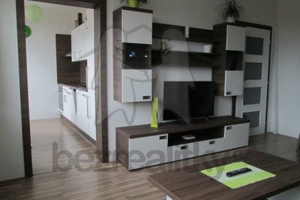 1 bedroom flat to rent, 42 m², Vietnamská, 