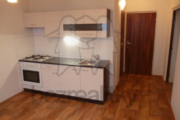 1 bedroom flat to rent, 39 m², Manětínská, Plzeň 1 1 bedroom flat to rent, 39 m², Manětínská, Plzeň 1