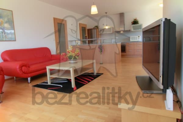 3 bedroom with open-plan kitchen flat to rent, 138 m², Naardenská, Praha